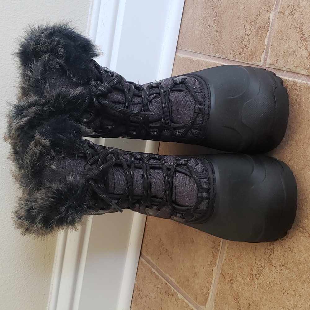 Ice Fields Puff Boots - Picture 3 of 8